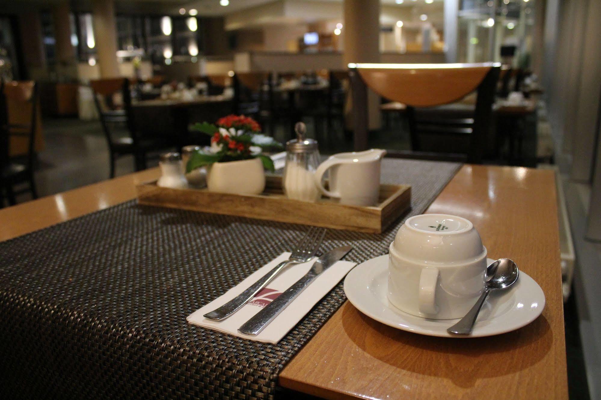 Arcadia Hotel 3*